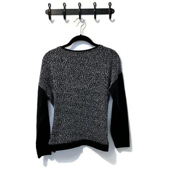 DEX Sweater - Picture 4 of 7